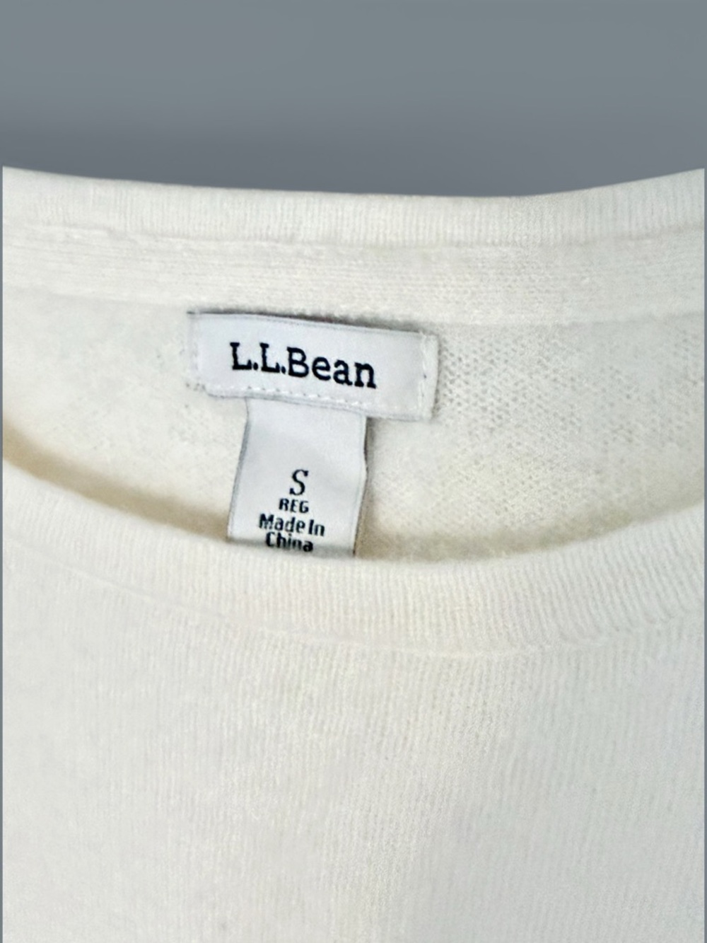 L.L. Bean Women's Ivory Crewneck Cashmere Sweater - Picture 3 of 5